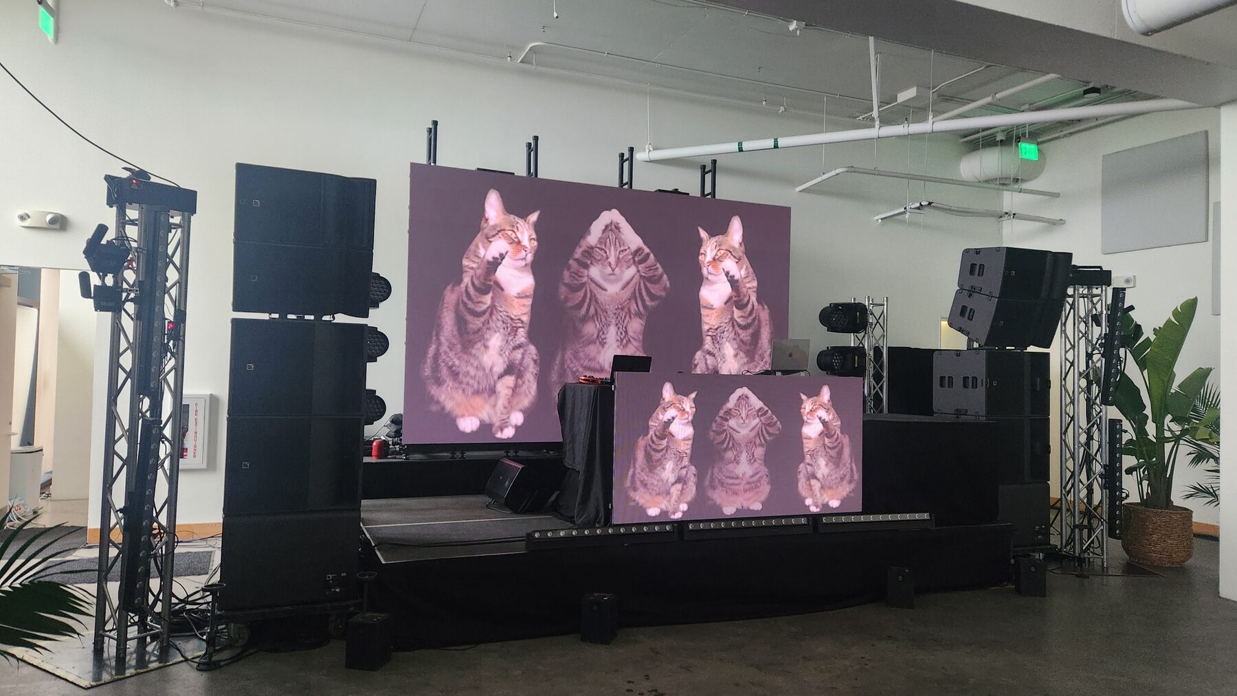 LED Screen Rental gallery image 8